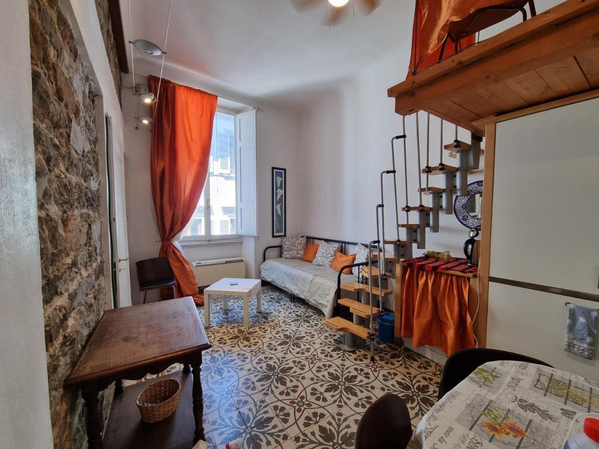 La Sede Dell'Arte Monolocale Studio E Camere In Torre Medievale Vicino A Duomo E Piazza Signoria ฟลอเรนซ์ ภายนอก รูปภาพ