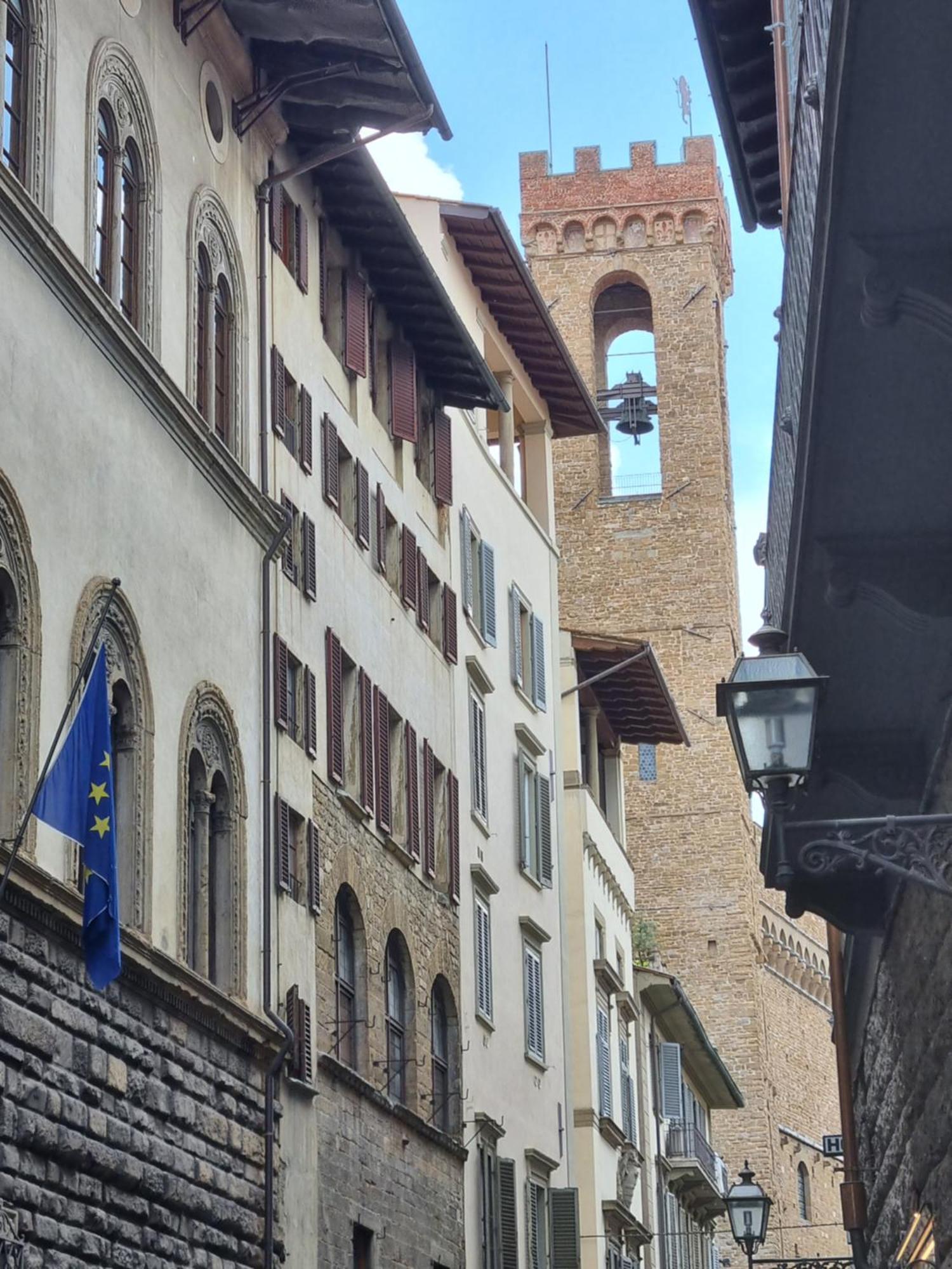 La Sede Dell'Arte Monolocale Studio E Camere In Torre Medievale Vicino A Duomo E Piazza Signoria ฟลอเรนซ์ ภายนอก รูปภาพ