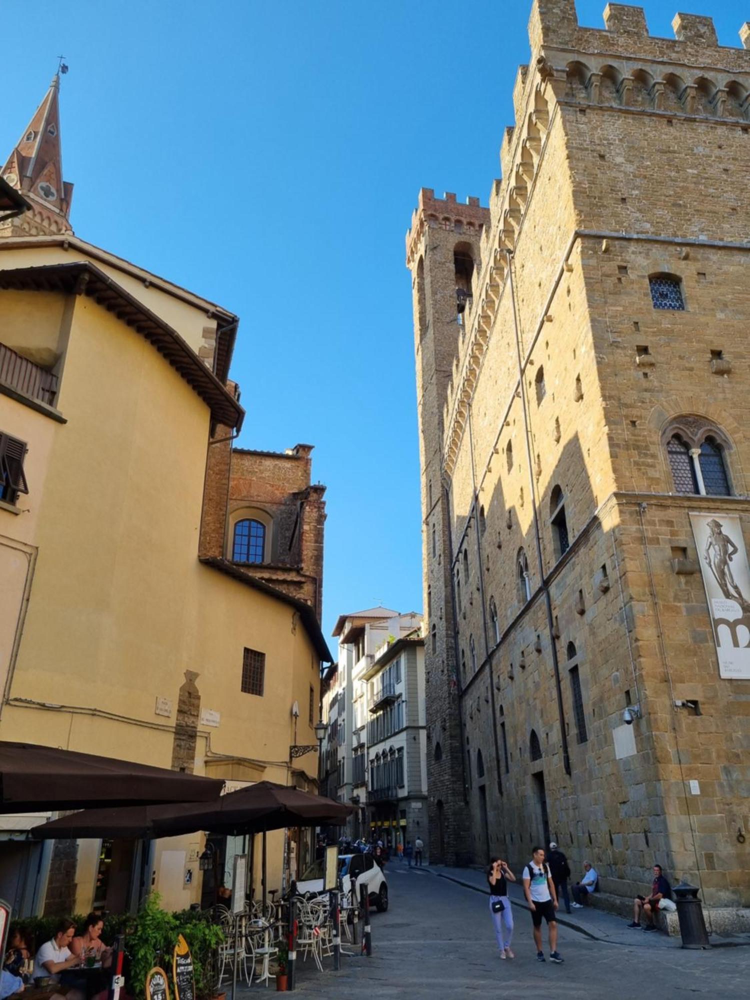 La Sede Dell'Arte Monolocale Studio E Camere In Torre Medievale Vicino A Duomo E Piazza Signoria ฟลอเรนซ์ ภายนอก รูปภาพ